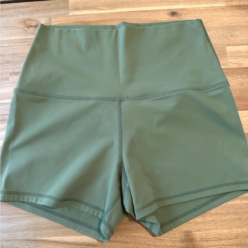 Born Primitive High-Waisted Green Women's Shorts